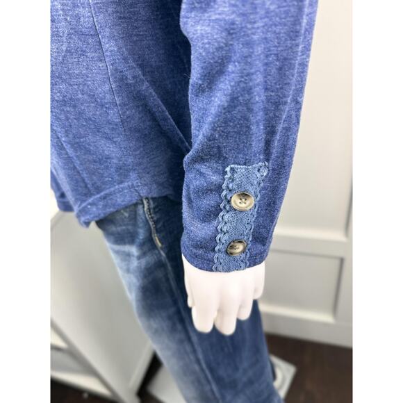 Cute Amaryllis Top Size M - Picture 5 of 6